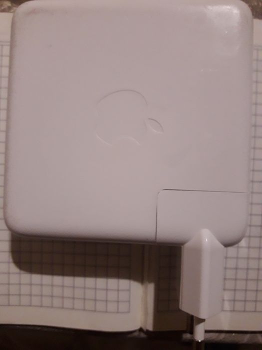 usb-c power adapter apple 87w