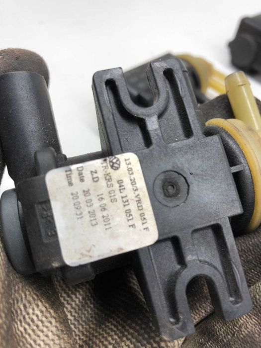 Клапан тиску наддува n75 подачі вториного повітря вакуум VAG