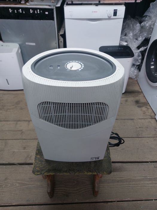 Осушувач повітря вологозбирач вологопоглинач Einhell LEF10 10л