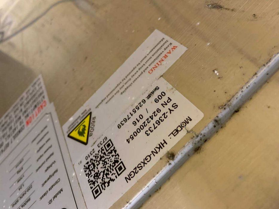 Стіл холодильний Hurakan HKN-GXS2GN. 2-дверний. Нержавійка