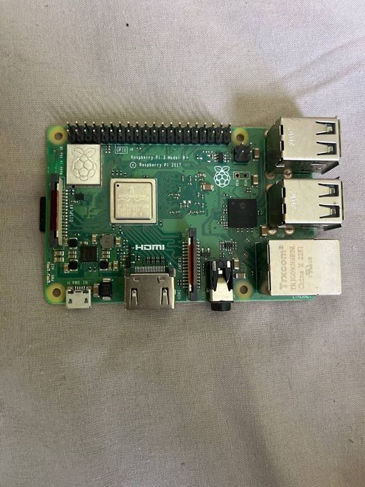 Комплект Raspberry Pi 3 B+ для автоматизації гроубокса / автополиву