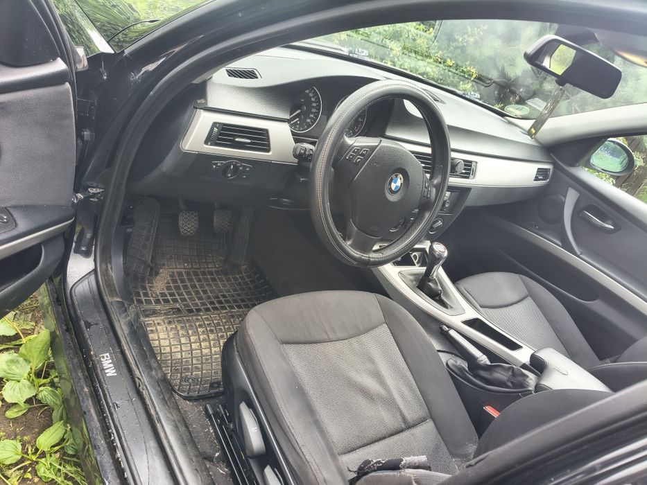 BMW e91  2.0 benzyna 143KM
