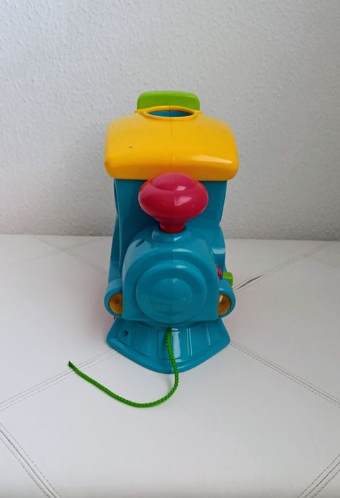 Comboio musical para bebé
