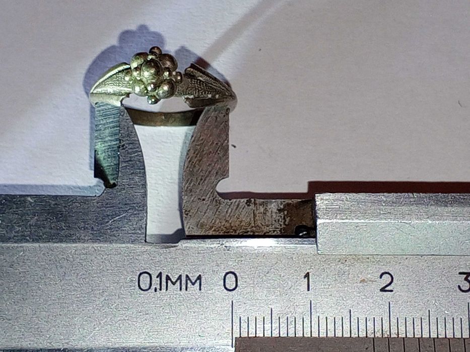 Антиквариат Кольцо Ежевика 18 мм.