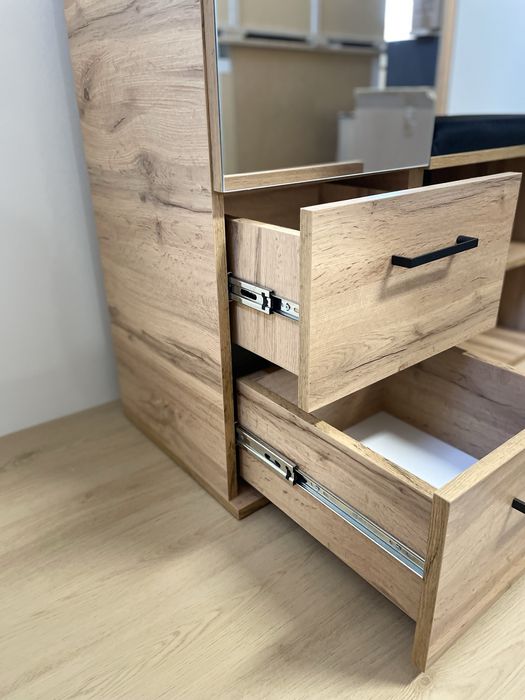 Graderoba, szafka na buty z wieszakami na kurtki, szafka na buty,