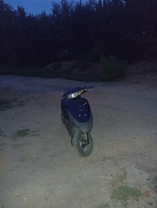 Suzuki lets 2 OLD