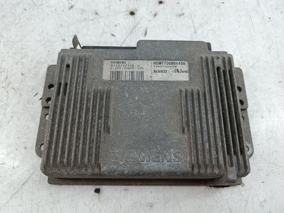 Centralina de Motor - RENAULT Laguna I (B56_, 556_) | 93 - 02