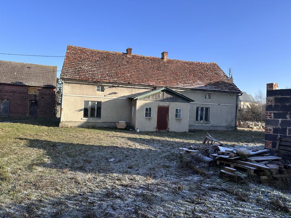 Dom , siedlisko z działką