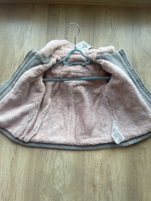 Пальто для дівчинки розмір 80