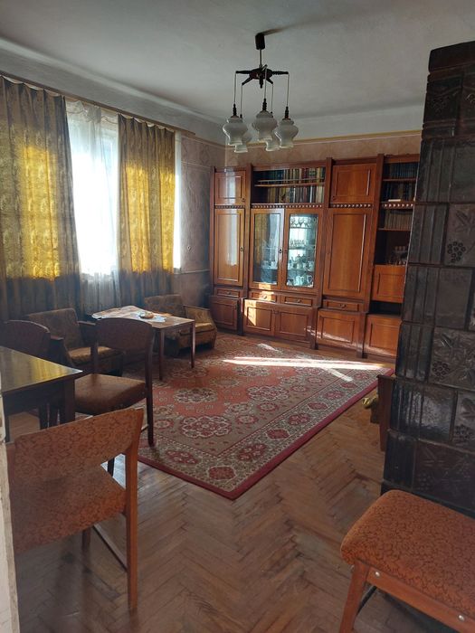 Будинок -2 поверховий м. Іршава