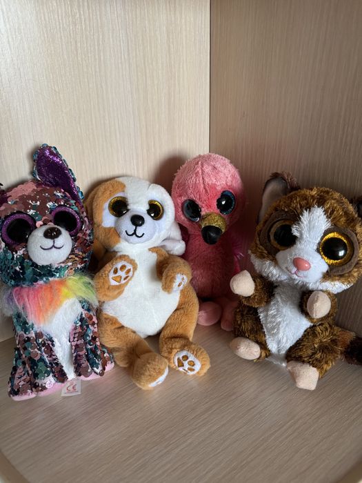 Іграшки мʼякі глазастики