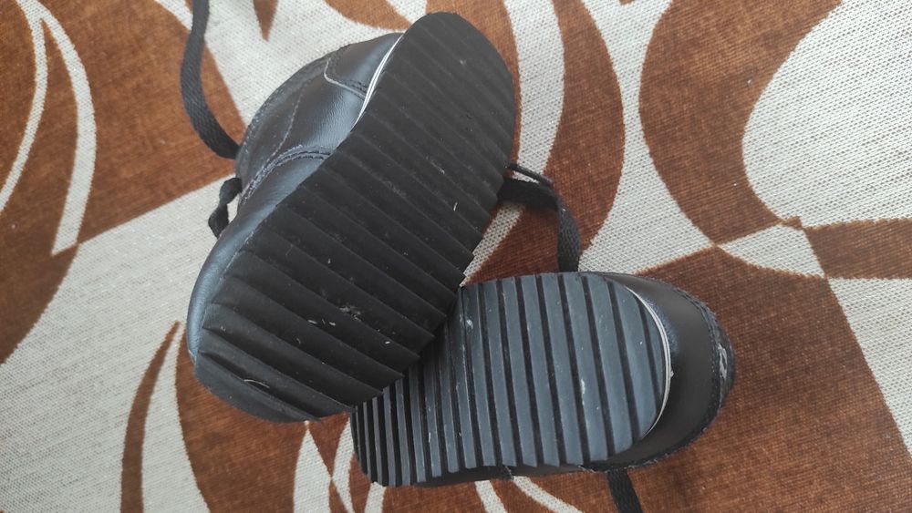 Adidasy Donnay r. 20