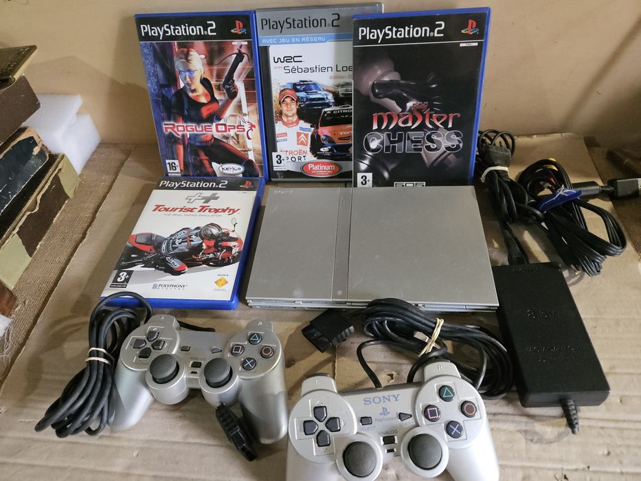 Consola ps2 com jogos