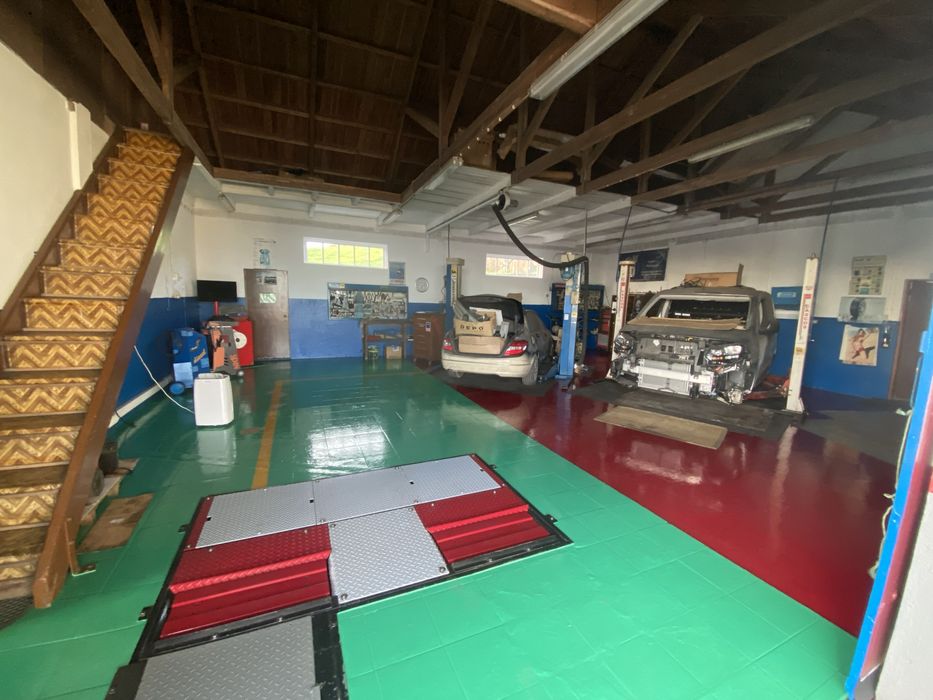 Oficina Automóvel/Armazém