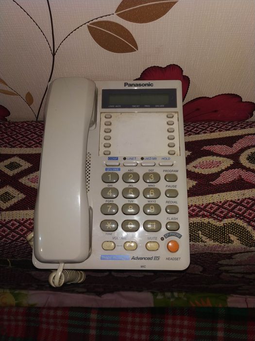 Телефон кнопочный Панасоник (2 линии)