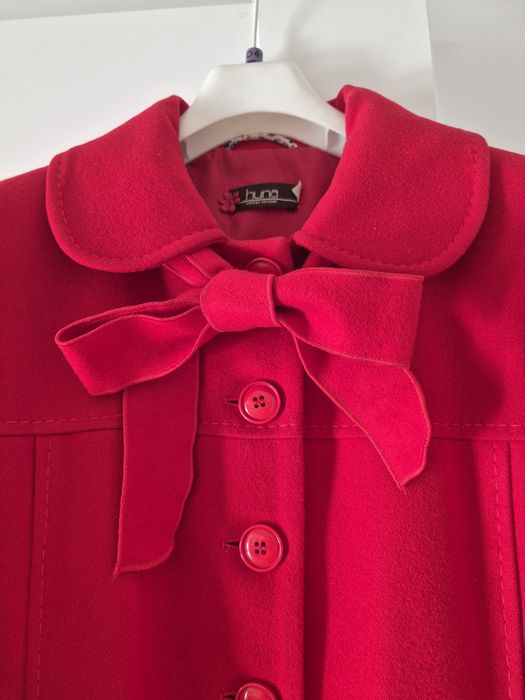 Piękny płaszcz damski