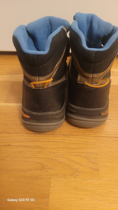 Buty jesienne zimowe trapery trekkingowe rozm.32