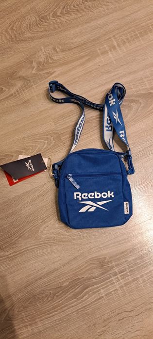 Saszetka nerka reebok