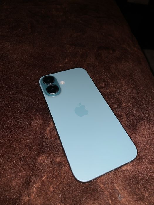 Iphone 16 stan dobry