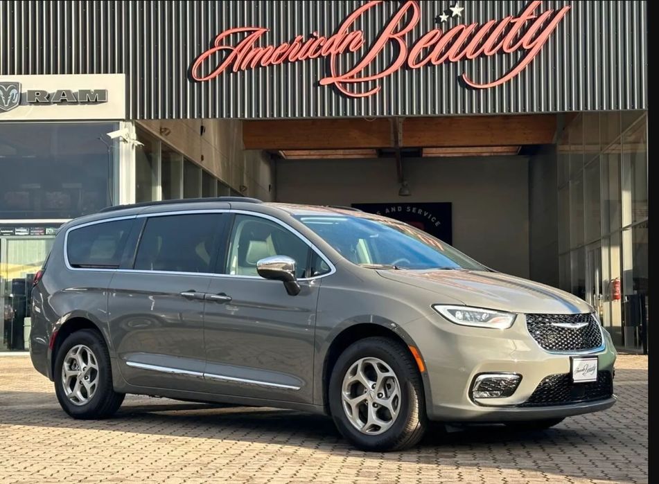 Chrysler Pacifica Chrysler Pacifica 2022 Limited – 1 Właściciel | ASO