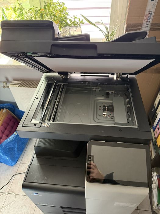 Konica Minolta Bizhub 300i