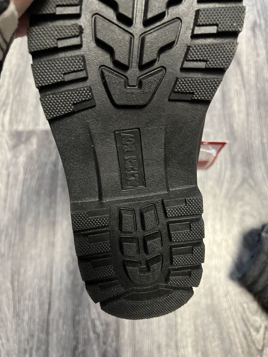 Nowe buty zimowe chłopiece rozmiar 31