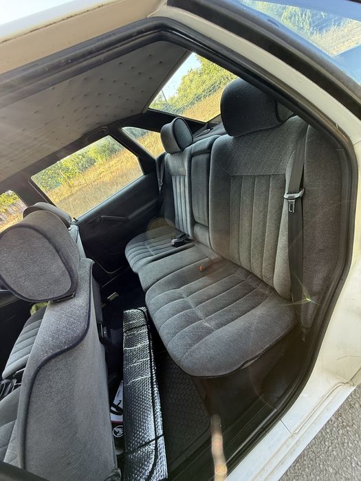Volkswagen passat 1.6td em prefeitas condiçoes