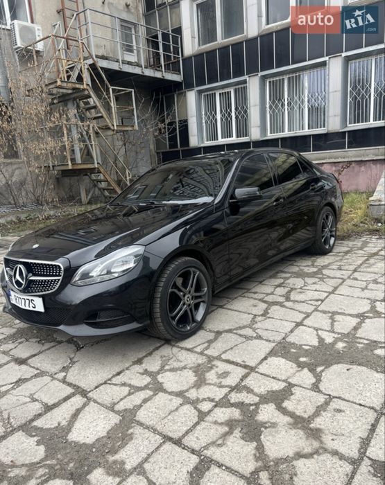 Mercedes-Benz W212 Е250