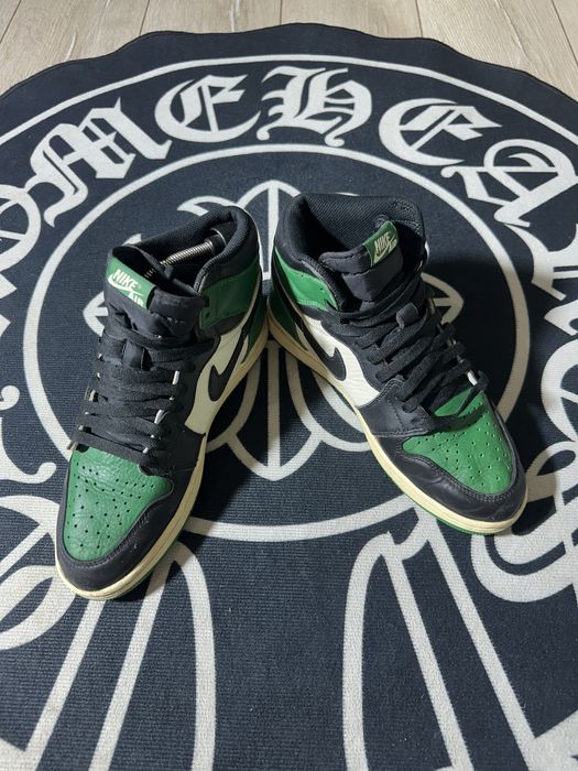 Air Jordan 1 Retro High Pine Green