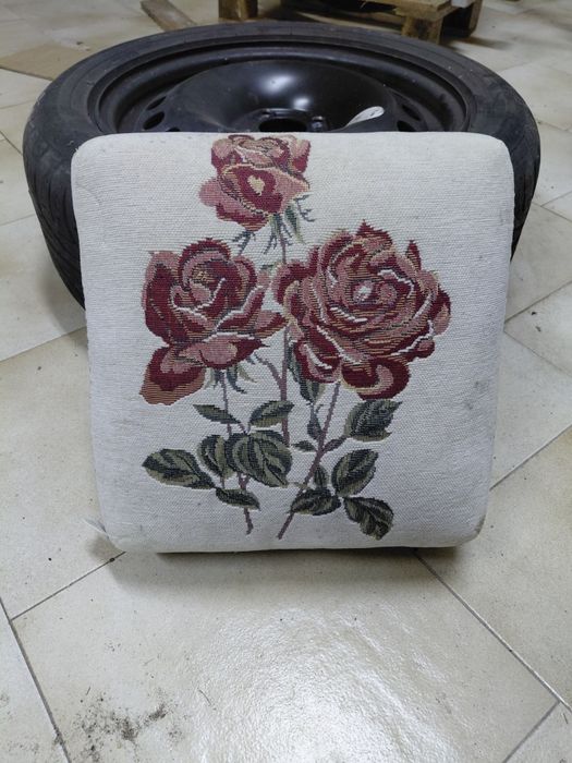 Acento antigo no estado real que se encontra nas fotos