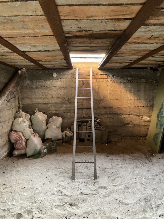 Продам литой бетонный гараж