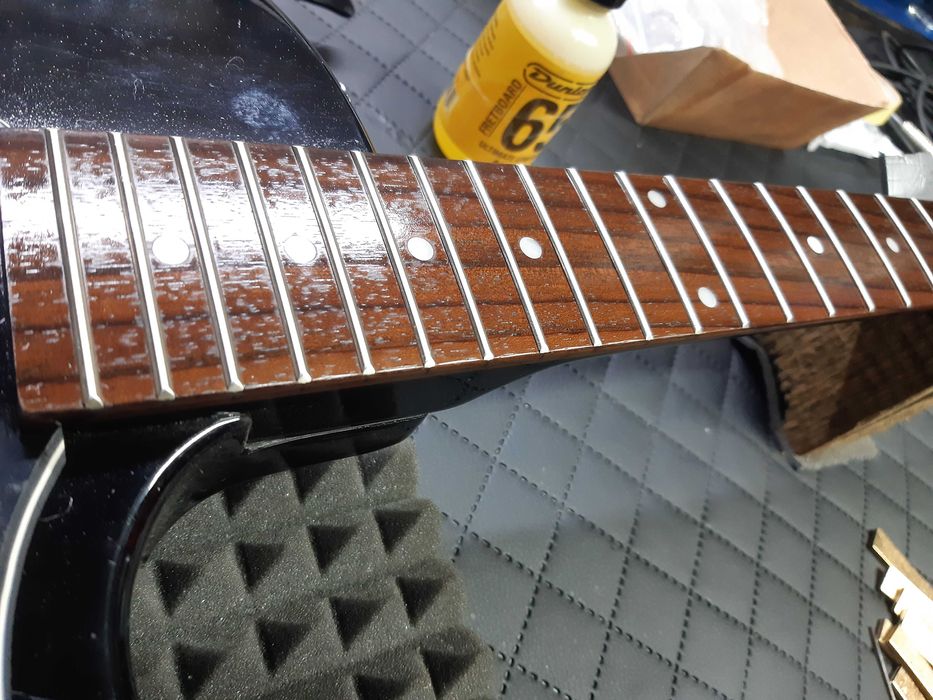 Gitara elektryczna Epiphone Gibson LP Junior wzmacniacz NOVANEX tremol