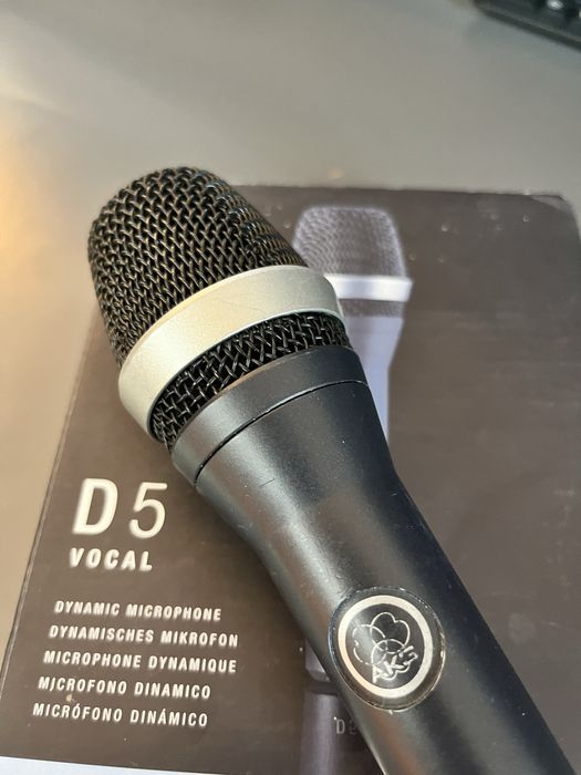 Microfone AKG vocal D5