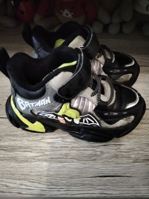 Продам кросівки!