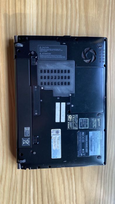 Toshiba Satellite R630-13U + Acessórios