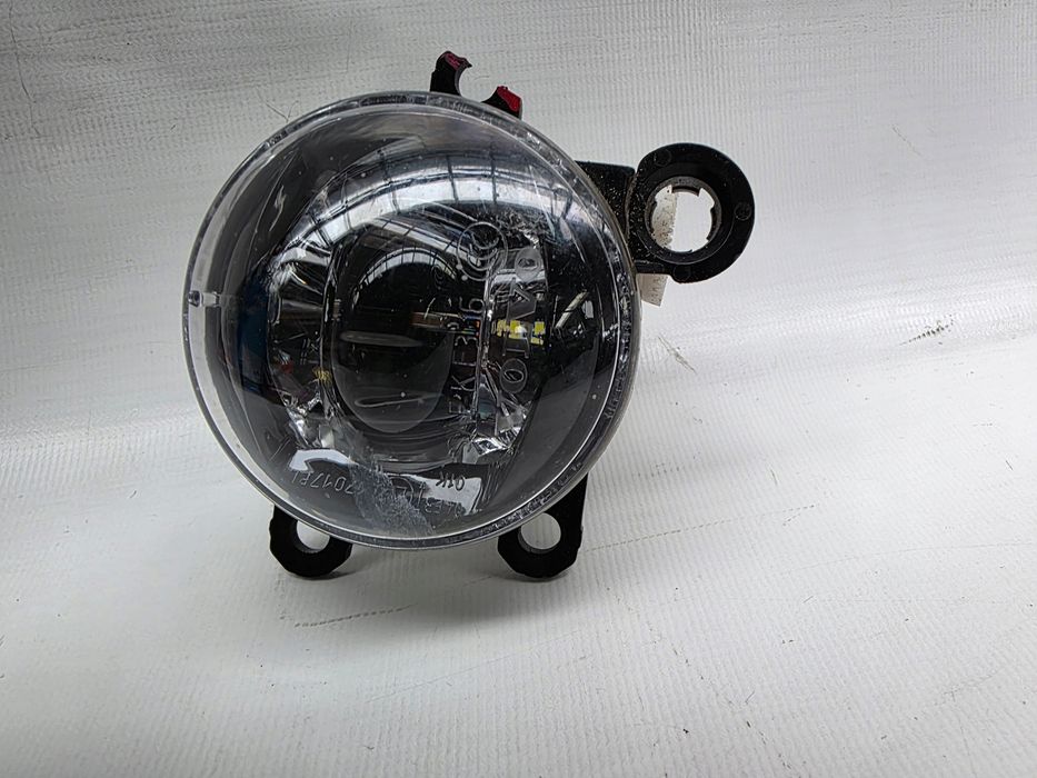 volvo xc40 prawy halogen drl 32228884