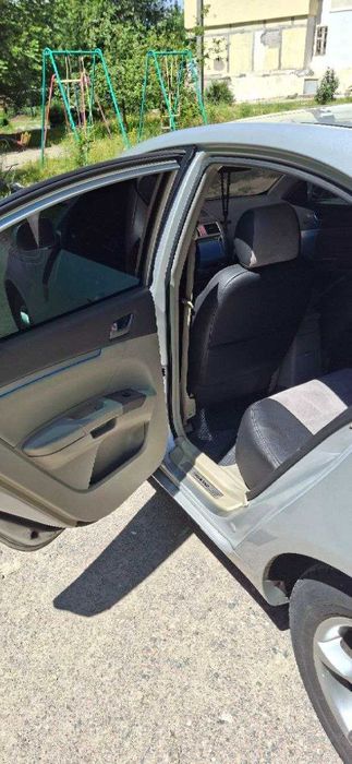 Geely emgrand ec7