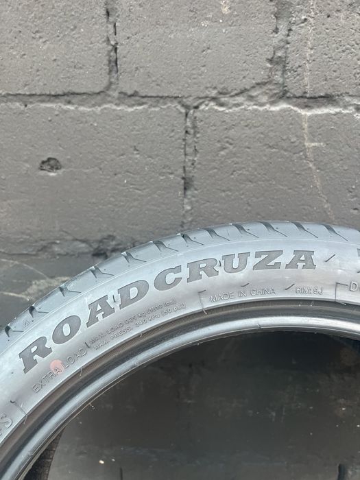 Шини р20 255/40 24рік Roadcruza RA760
