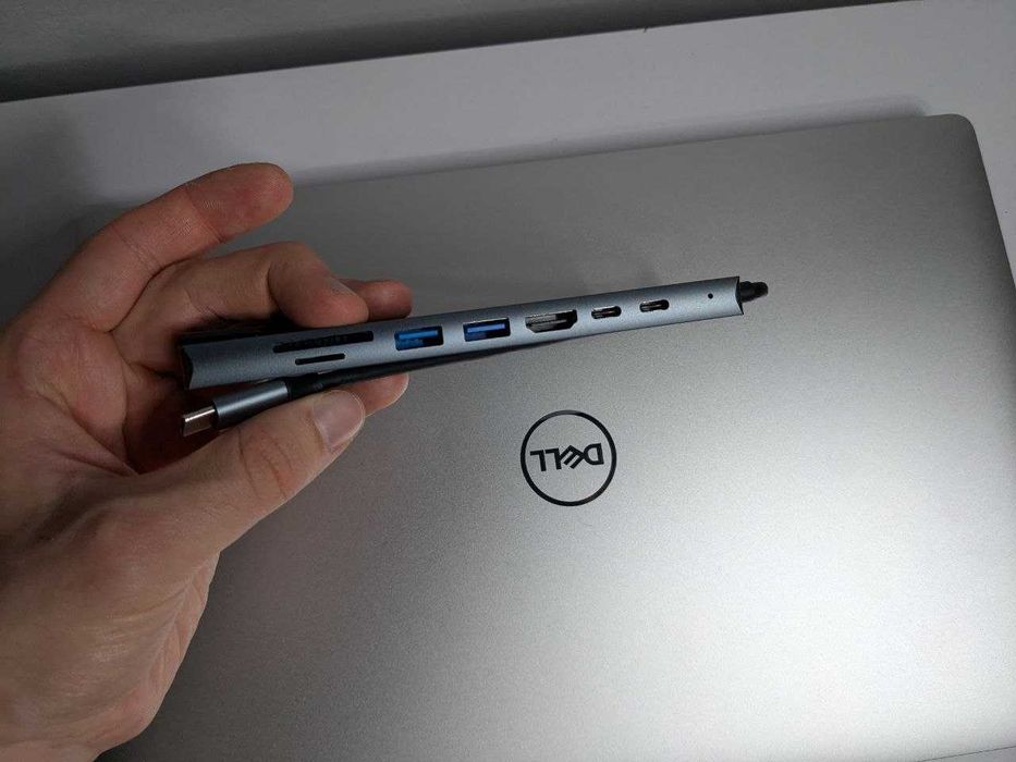 Dell XPS  7590 15.6 Core i7-9750H 16GB SSD 512GB NVIDIA GTX 1650 4GB