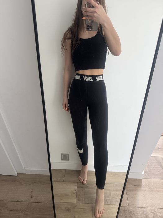 Legginsy czarne Nike