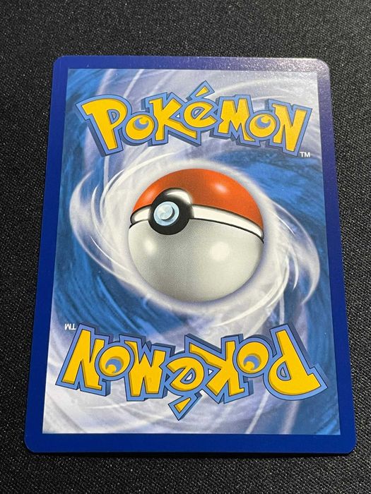Carta Pokémon Phantump 16/264 Fusion Strike