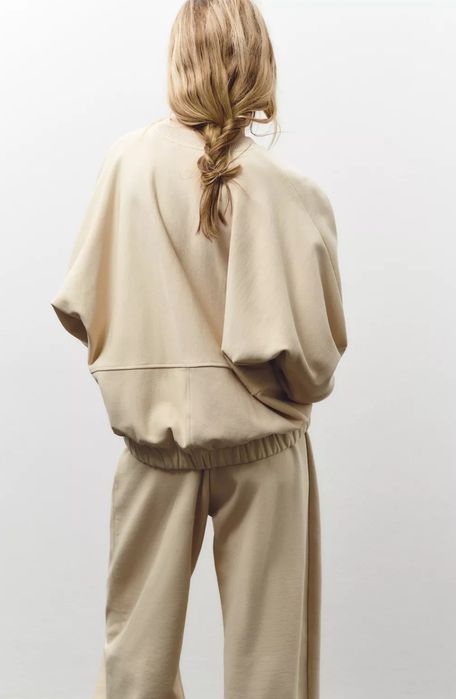 Красивый Костюм Свитшот и Штаны Zara размер S-M