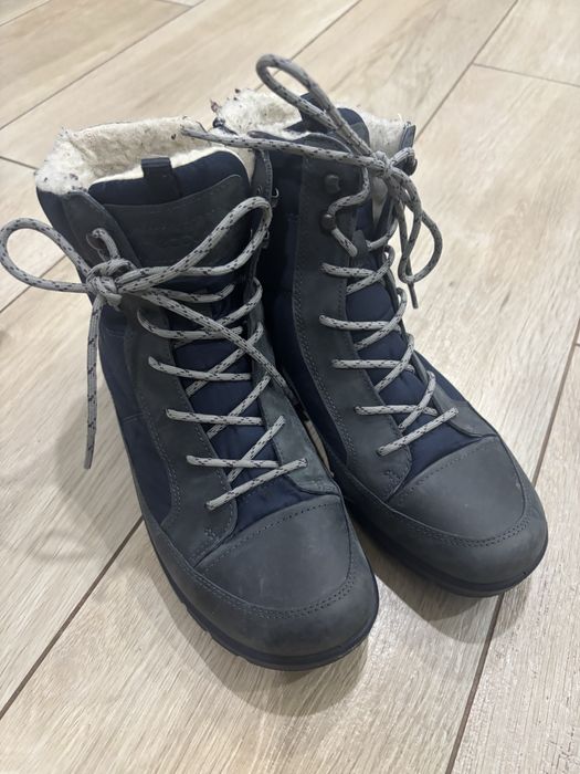 Зимові черевики ecco 38
