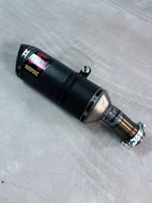 Escape Akrapovic