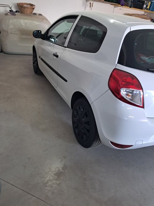 Renault Clio 1.5 dci 2011 comercial
