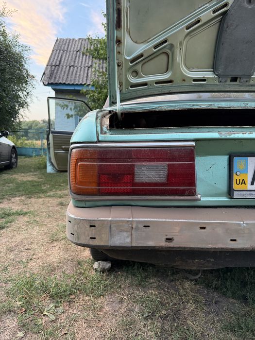 Розборка bmw e12