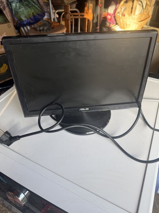 Monitor Asus VW161D 16 cali