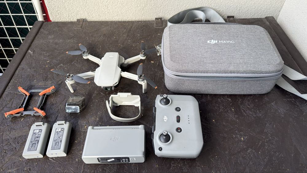 Dron Dji mini 2 se