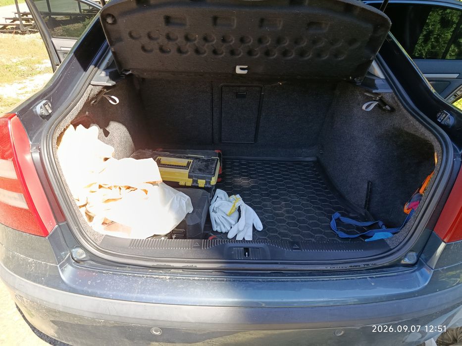 SKODA  Octavia  1.6 mpi