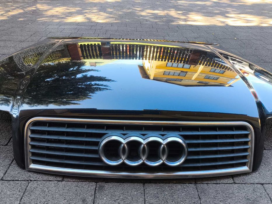 Maska Przednia Audi A4 B6 Kolor Czarny LZ9W